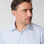 Contemporary Fit Light Grid Check Cotton Shirt With Classic Collar Two Button Cuff