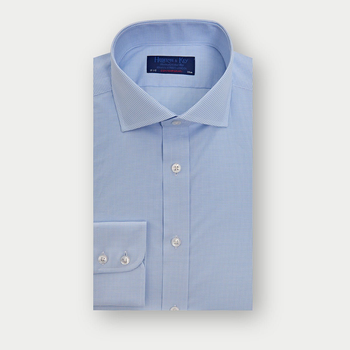 Contemporary Fit Light Small Gingham Check Cotton Shirt With Cut Away Collar And Two Button Cuff