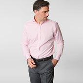 Contemporary Fit Pink Gingham Check Cotton Shirt With Cut Away Collar Two Button Cuff