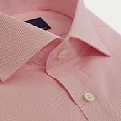 Contemporary Fit Pink Small Gingham Check Cotton Shirt With Cut Away Collar Two Button Cuff