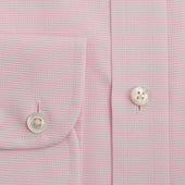 Contemporary Fit Pink Textured Check Cotton Shirt With Cut Away Collar Two Button Cuff