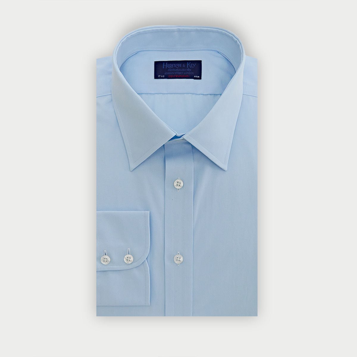 Contemporary Fit Plain Ice Cotton Poplin Shirt With Classic Collar Two Button Cuff