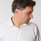 Contemporary Fit Fine Twill Sea Island Quality Cotton Shirt With Classic Collar Double Cuff