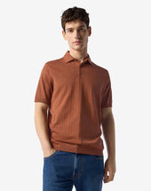 Polo Con Bottoni Color Terra Bruciata In Filo Di Scozia