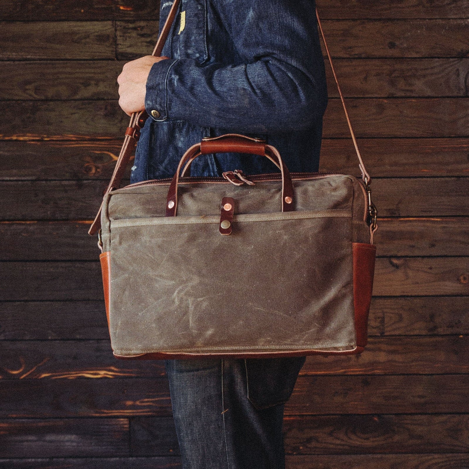 Courier Briefcase Field