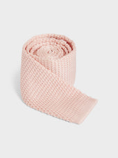 Cravate fine en tricot rose