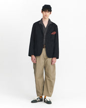 Novelist Jacket D