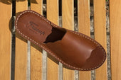 D027 Brown Sandals