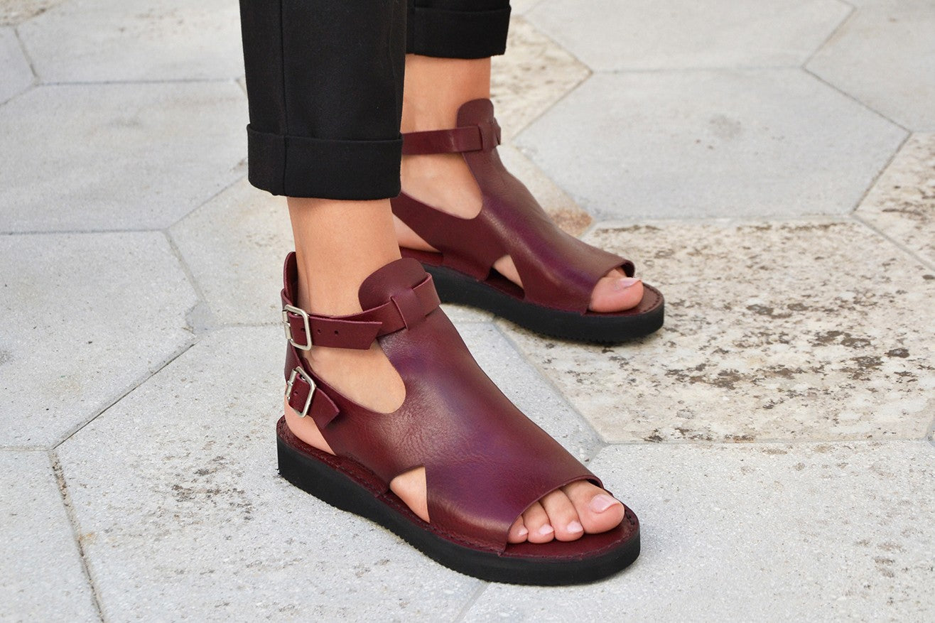 D032 Bordeaux Sandals