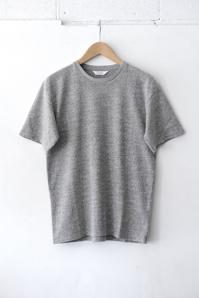 FUJITO Crew Neck T-Shirt Top Gray | Directors Web Shop powered by BASE