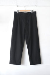 Fujito 2 Tuck Trousers Green Beige Black Directors Web Shop Powered By Base