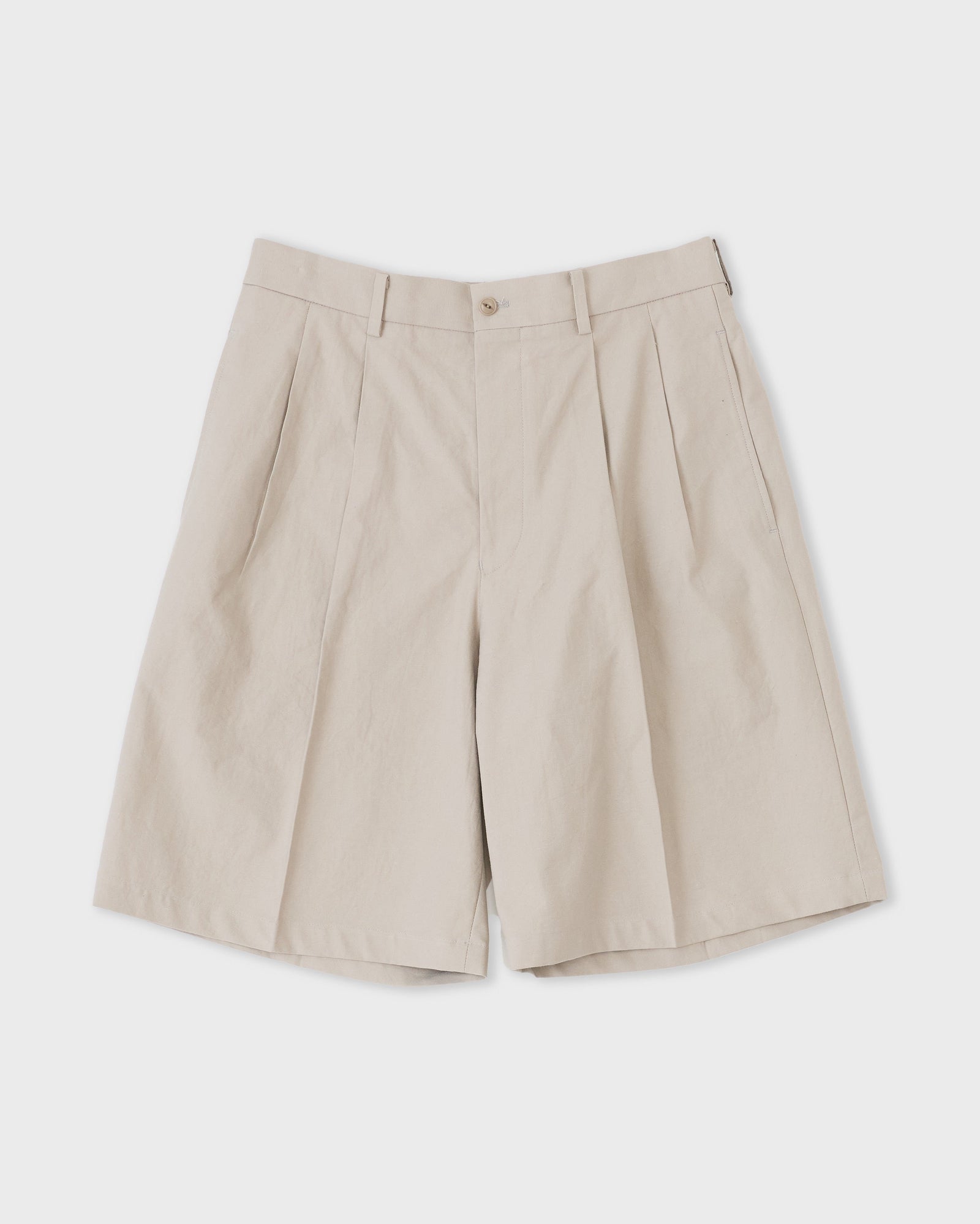 Double Pleated Shorts Beige