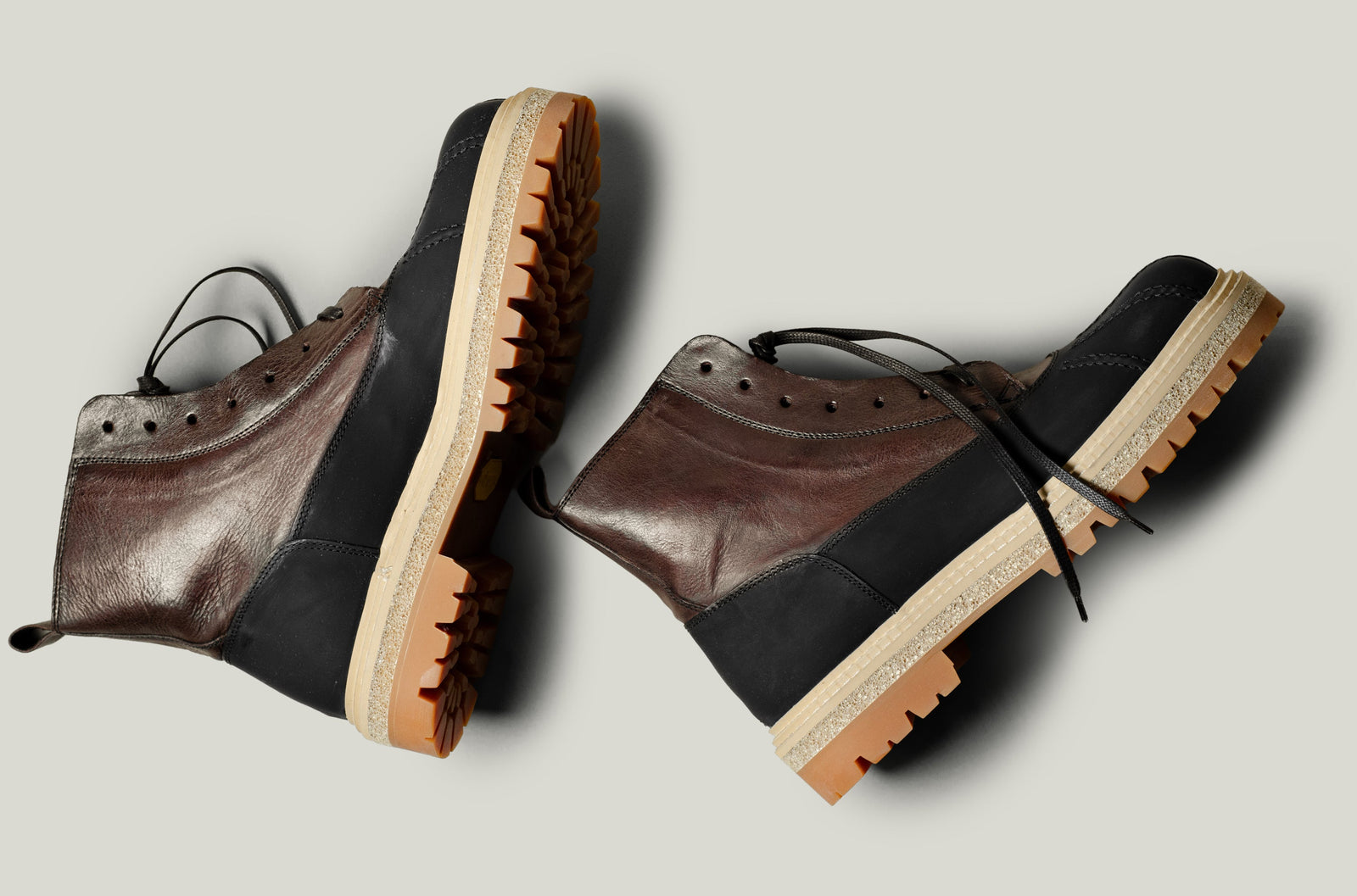 Alpine Duck Boots Mud
