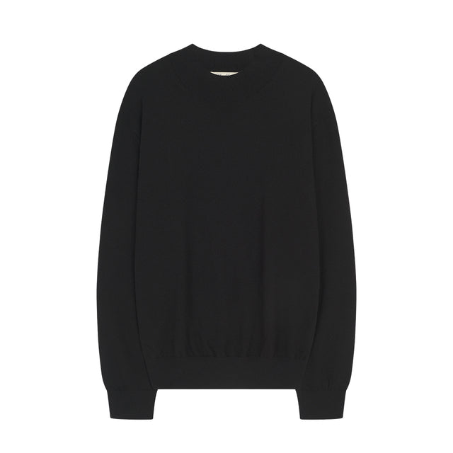 Essential Wool Comfort Moc-Neck knit (Black)