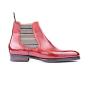Chelsea Boots With Playful Striped Elastics
