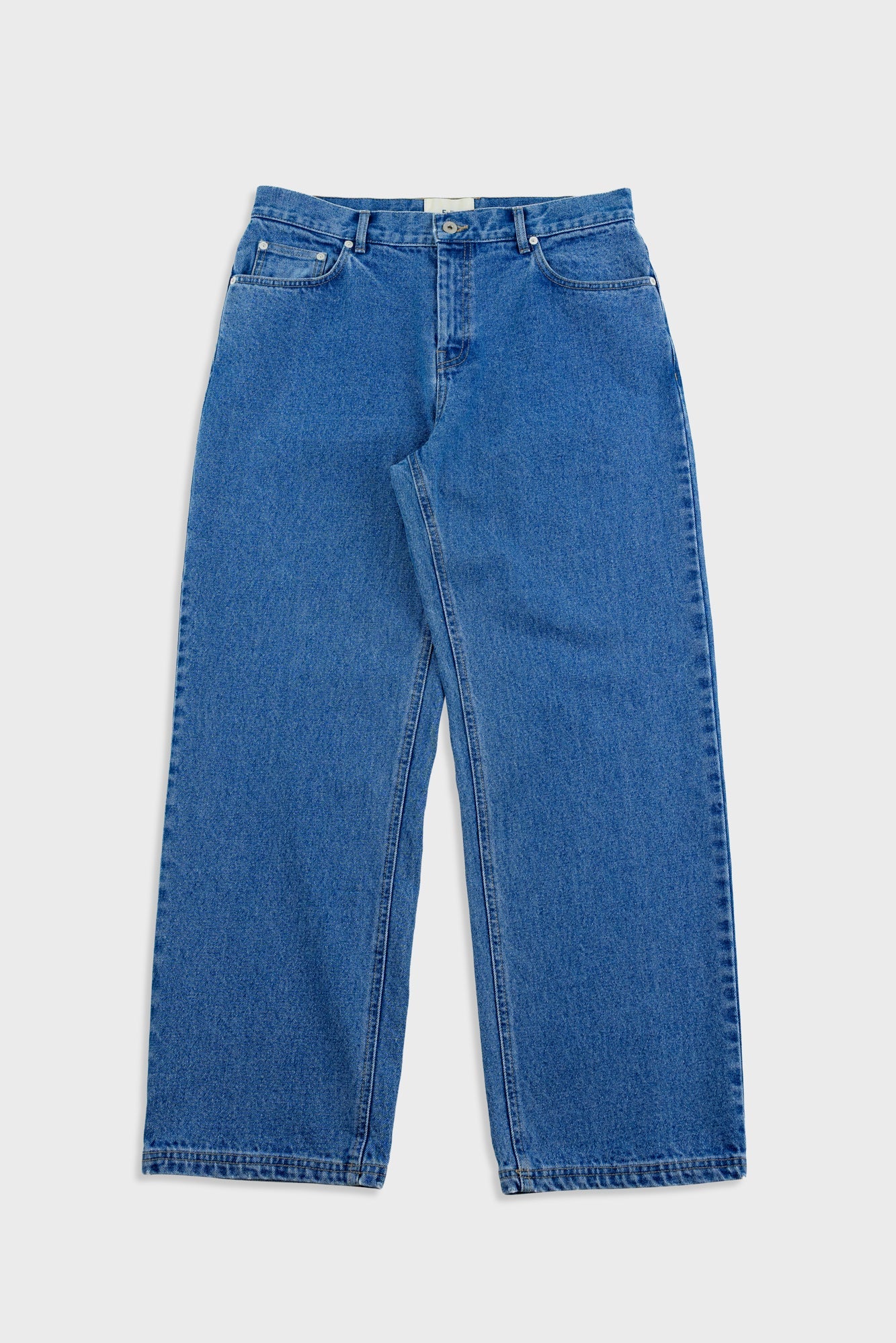 Relaxed 5 Pocket Jean Mid Wash