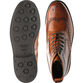 Herring Buxton (Rubber) mens rubber-soled brogue boots in tan calf
