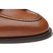 Herring Fletcher mens rubber-soled tasselled loafers in pecan calf