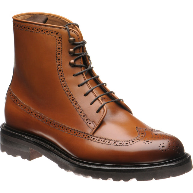 Herring Galashiels mens rubber-soled brogue boots in tan calf