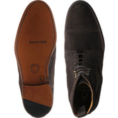 Herring Shelby mens boots in brown suede