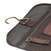 Herring Spruce Washbag In
