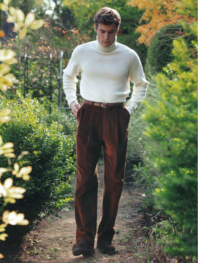 High-waisted corduroy trousers in cognac - Faro