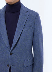 Straight cut jacket in wool tweed