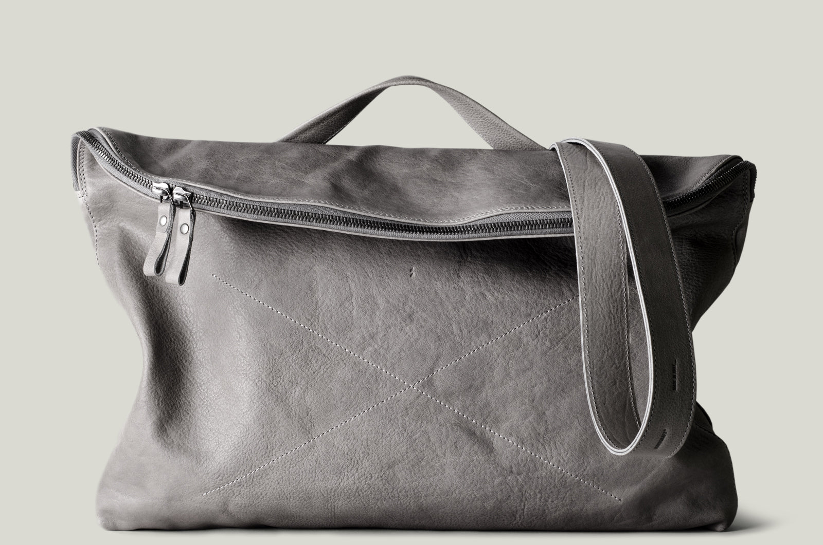 Laidback Messenger Off Grey