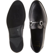 Loake Kensington mens rubber-soled loafers in black calf (second)