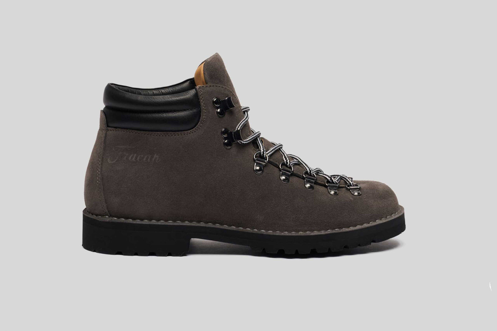 Magnifico M127 Boots