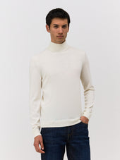 Pull col roulé en laine Mérinos mélangée écrue