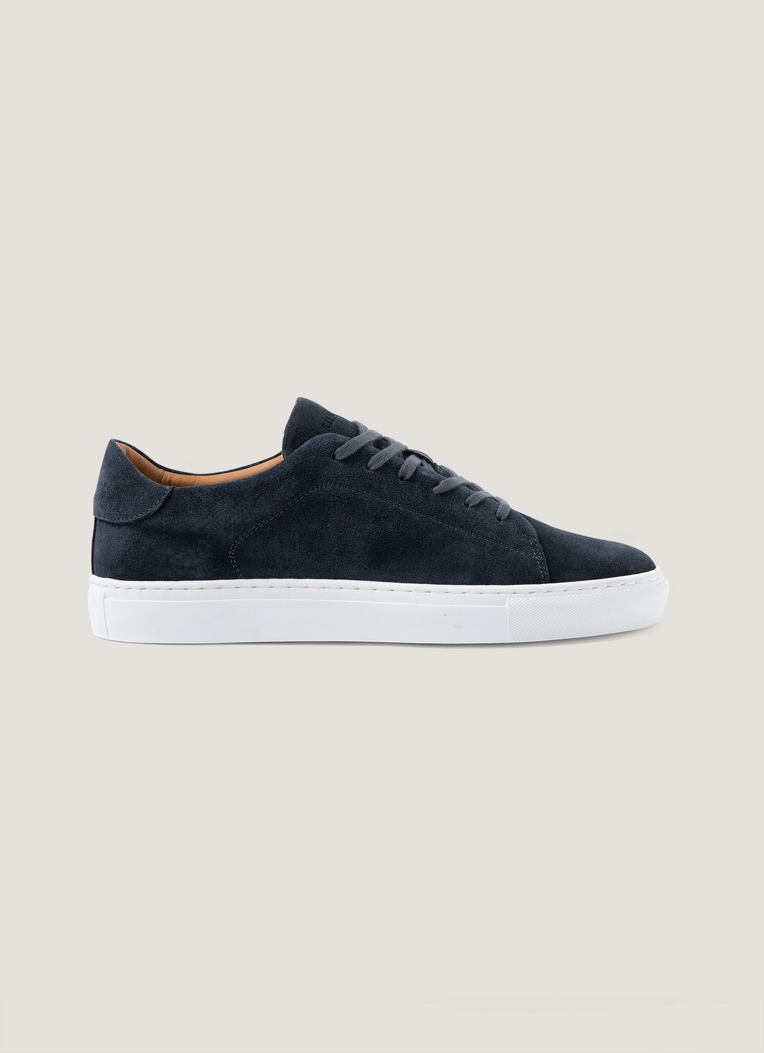 Men S Tennis Shoe In Light