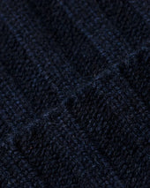 Mid Cashmere Beanie Logo Detail