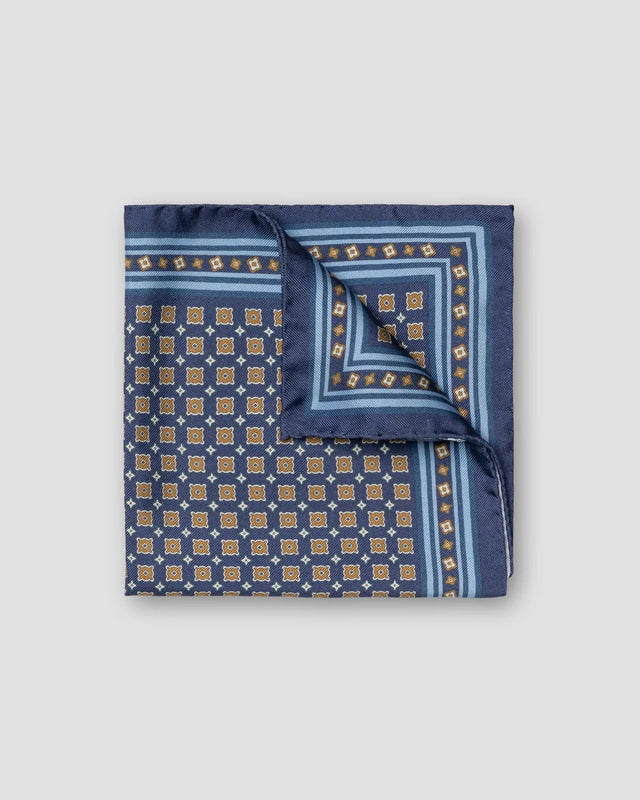 Mittelblaues Seidentaschentuch mit Medaillonmuster