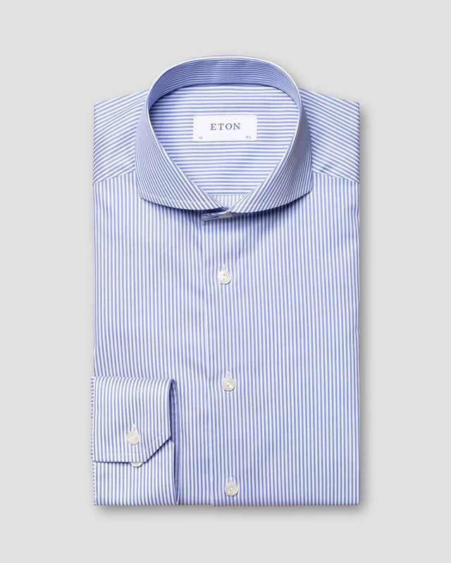 Mittelblau gestreiftes Hemd aus feinem Twill - Eton
