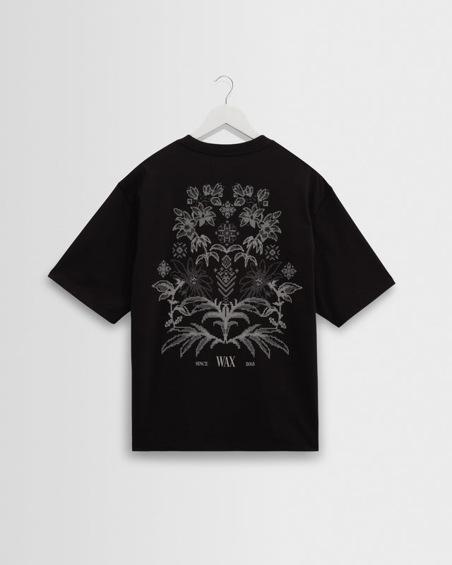 Milton - Black And Beige Botanical Graphic Cotton T-Shirt