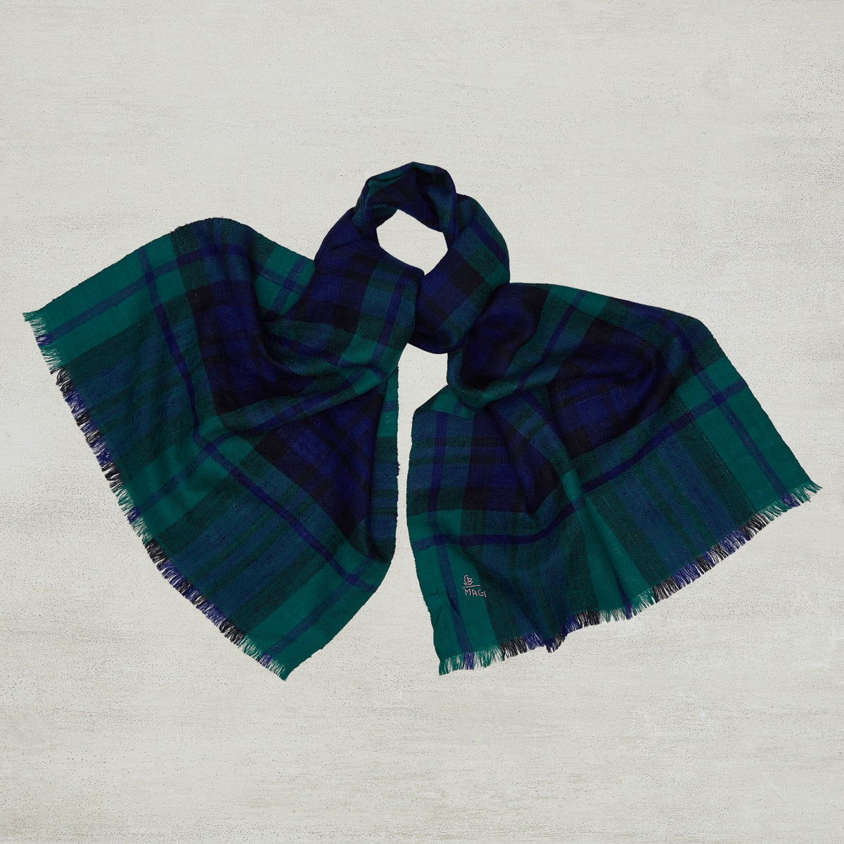 Narrow Tartan Cashmere Scarf In Green And