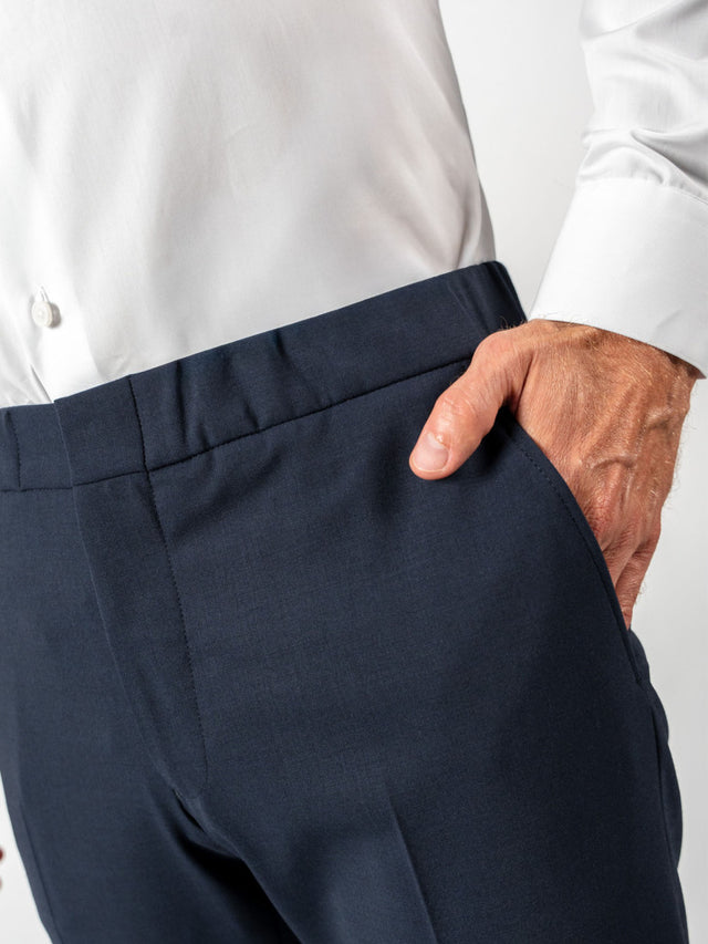 Navy tailored stretch pant