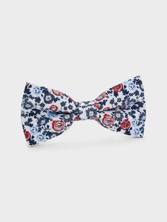 Noeud papillon rouge à motif fleuri bleu