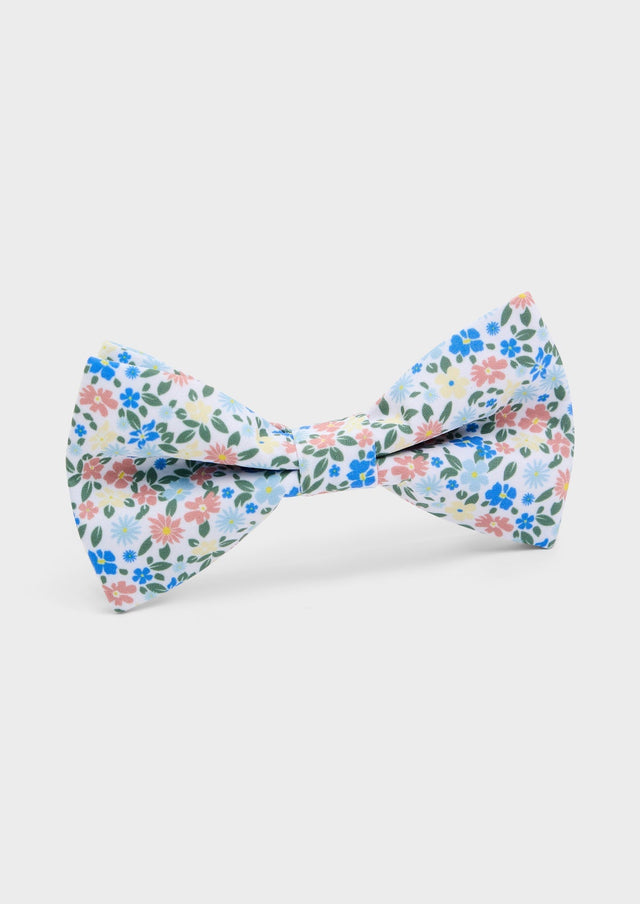 Noeud papillon blanc à motif fleuri vert, rose, bleu et jaune