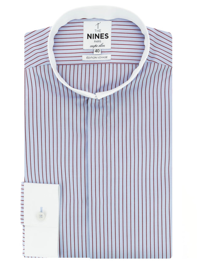 Wrinkle-free light blue shirt with cutaway collar and burgundy stripes