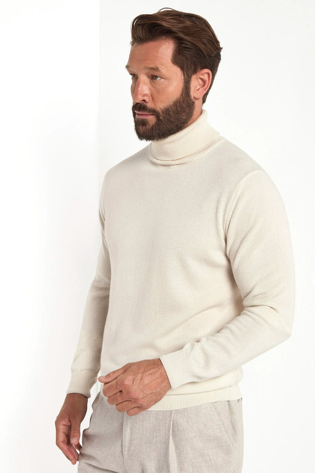 Off-white cashmere turtleneck – Made in italy