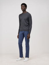 Chino Slack Semi Regular En Coton Stretch Uni Bleu Indigo