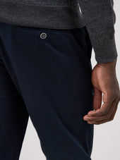 Chino Slack Semi Regular En Coton Stretch Uni Bleu Marine