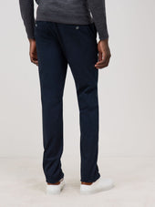 Chino Slack Semi Regular En Coton Stretch Uni Bleu Marine