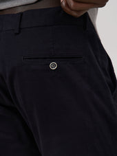 Chino Slack Semi Regular En Coton Stretch Uni Noir
