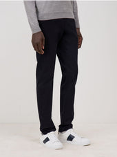 Chino slack semi regular en coton stretch uni noir