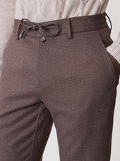 Pantalon Casual Slack Regular Marron