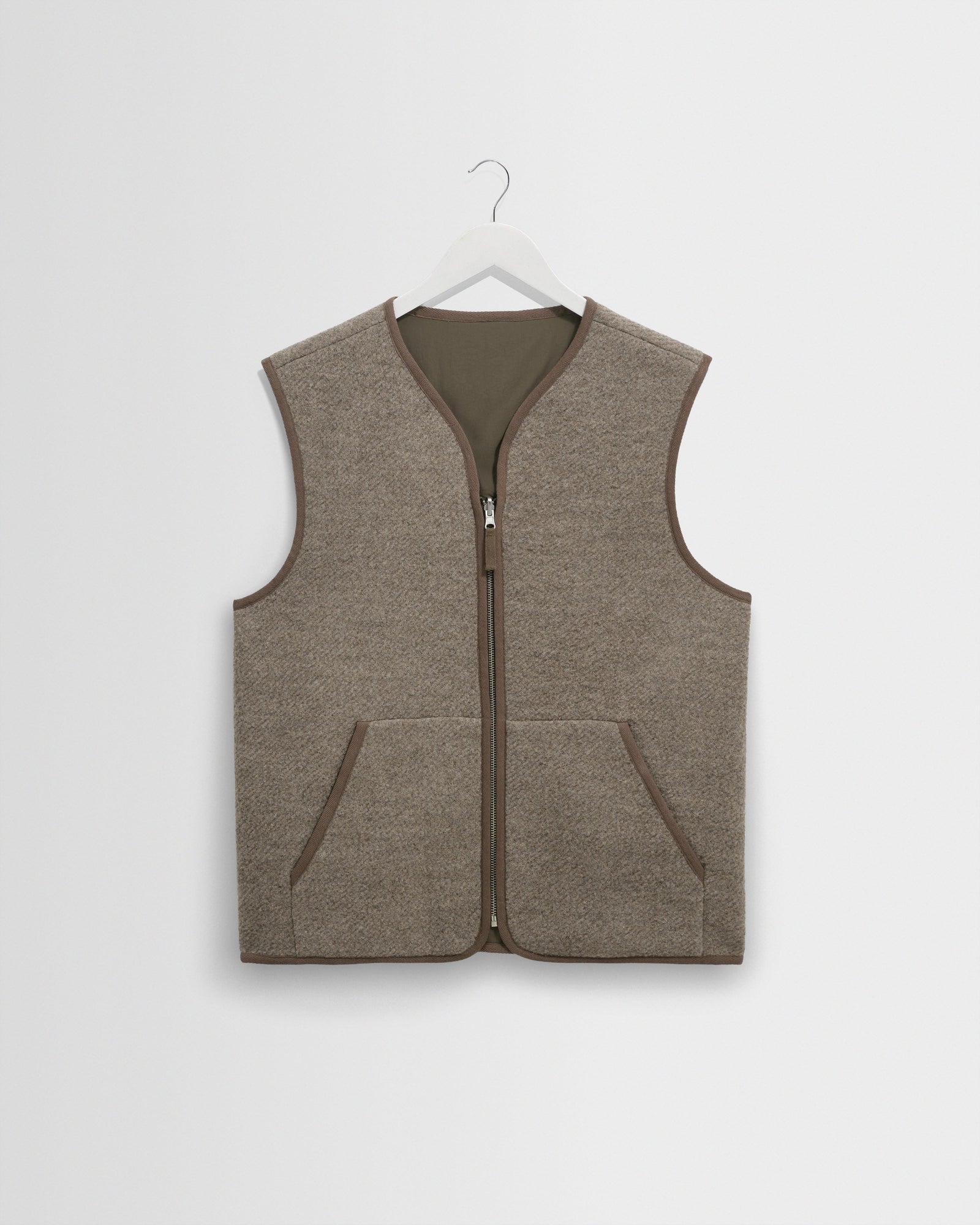 Paragon Natural Reversible Nylon And Wool Gilet