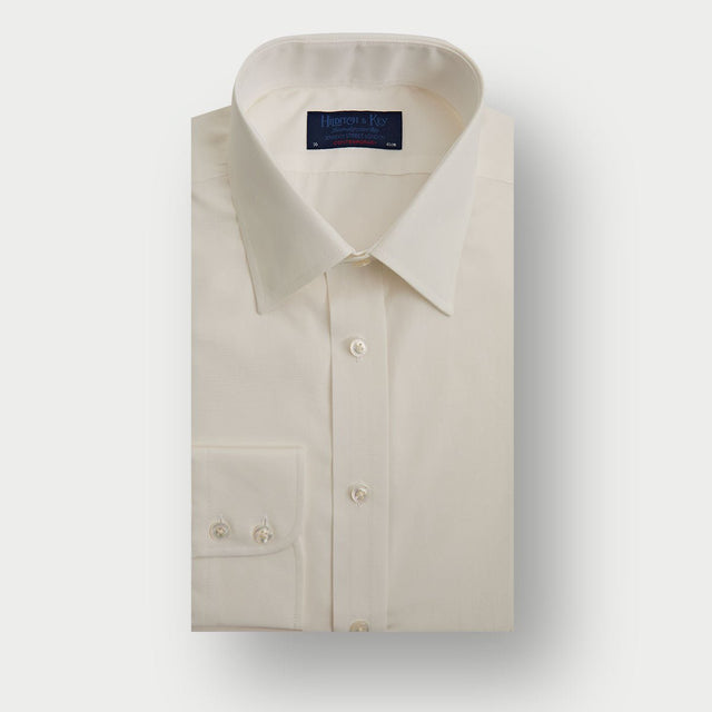 Contemporary Fit Plain Ivory Cotton Poplin Shirt with Classic Collar & Two Button Cuff